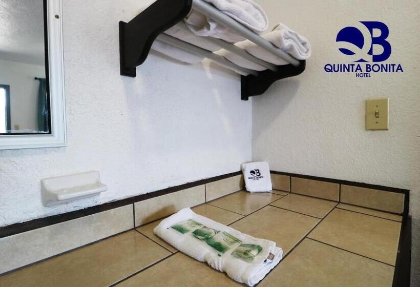 小型套房, La Quinta Bonita