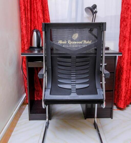 اتاق لوکس, Mbale Rosewood