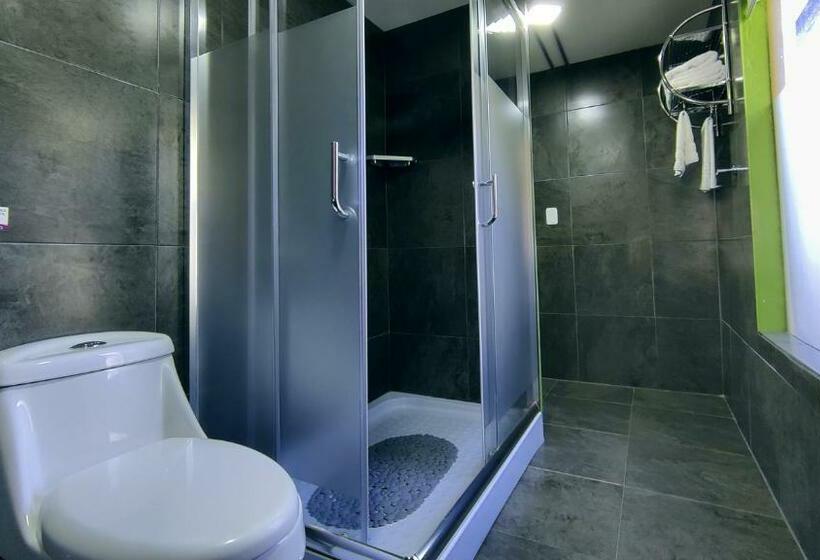 اتاق لوکس با تخت بزرگ, 593 Hotel Boutique Baños