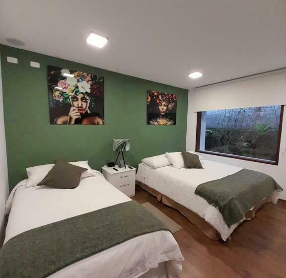 اتاق لوکس سه تخته, 593 Hotel Boutique Baños
