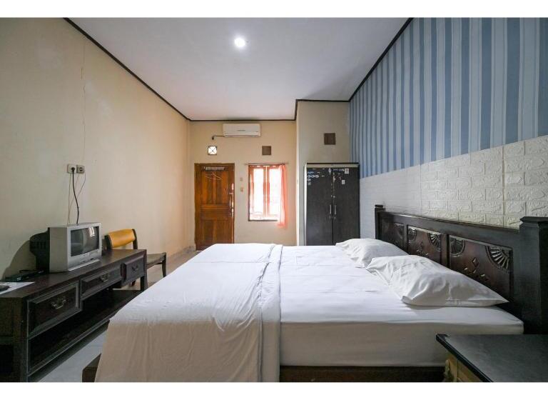 Номер Superior, Pondok Syariah Denpasar Mitra Reddoorz
