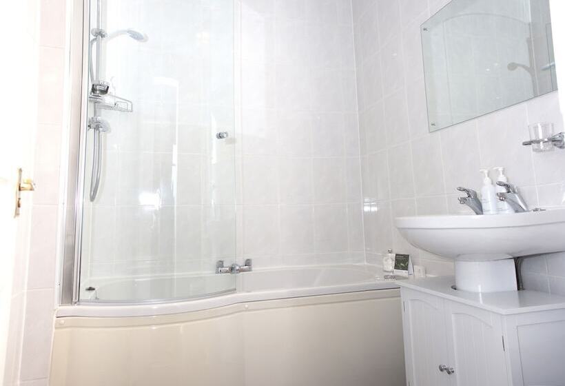 Номер Superior, Beaumont Guest House   Free Off Site Health Club   Adults Only