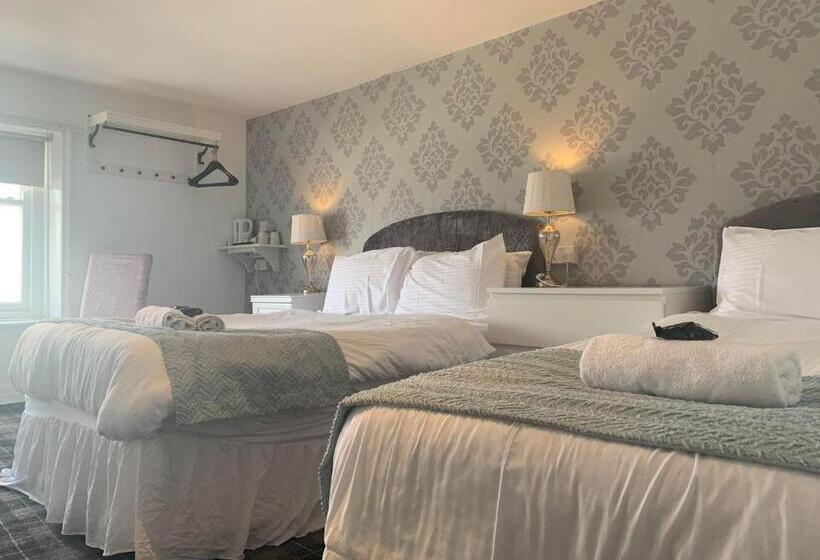 חדר משפחתי נוף לים, The Jubilee Hotel East  With Spa Facilities