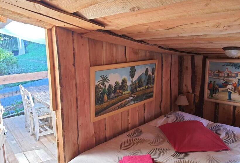 اتاق استاندارد, La Cabane, Petite Chambre Agréable Chez L Habitant, Maison Toute En Bois