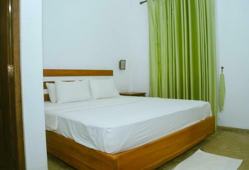 Family Suite, Raddegoda Walawwa Kurunegala