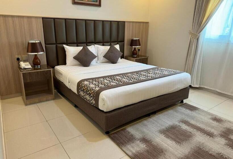 Люкс Кровать Кинг, Primotel Suites As Salamah