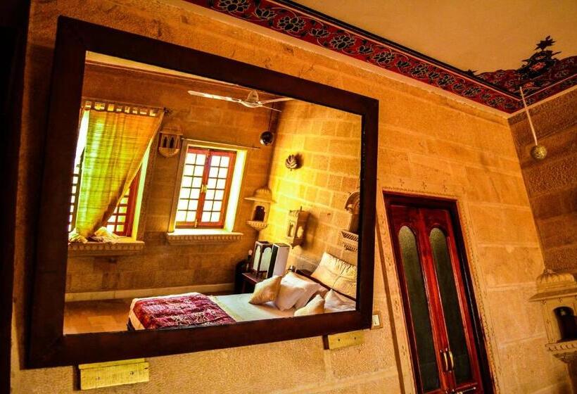 סוויטה עם מרפסת, Fort Villa