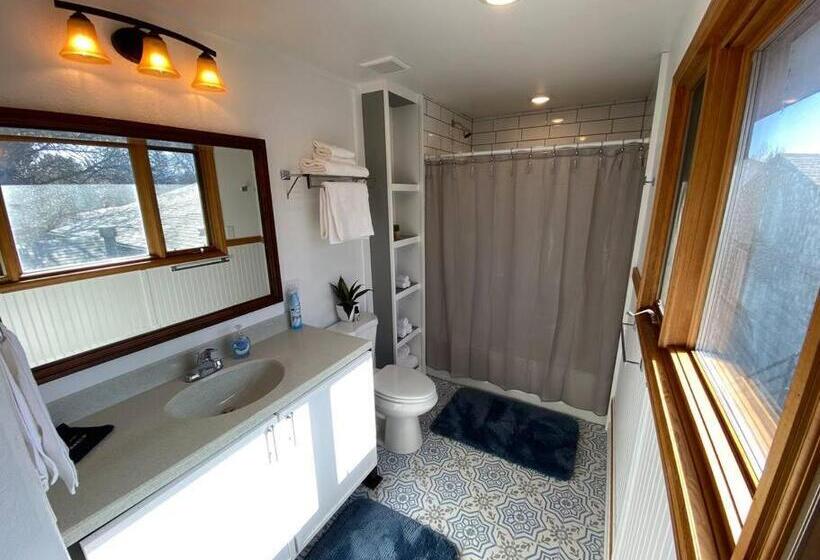 Студио Стандарт Кровать Кинг, Roof Top Stay, King Size Bed, Views Of Loveland