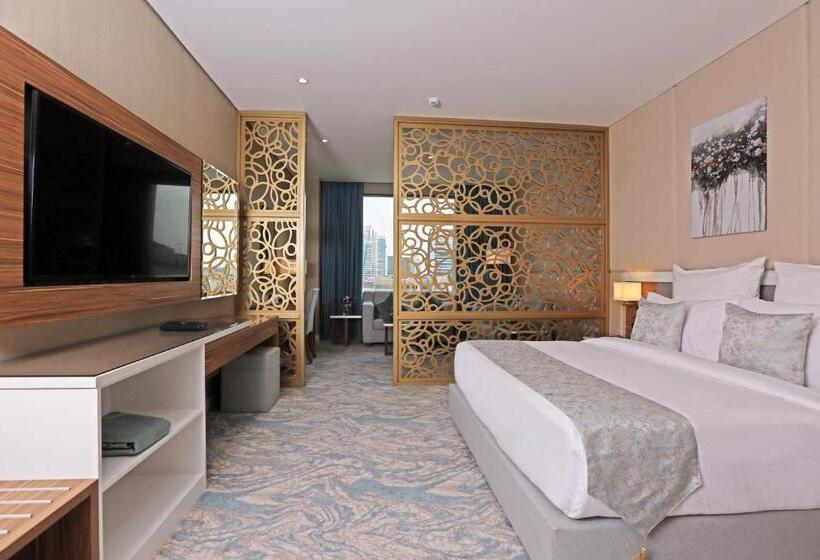 Полулюкс, Cantonal Hotel By Warwick