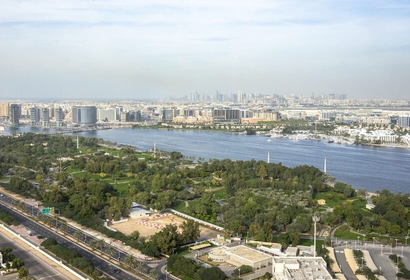 Семейный Номер, Hyatt Regency Dubai Creek Heights