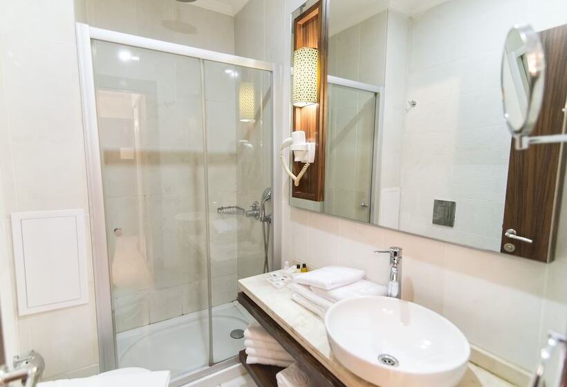 اتاق استاندارد, Midmar Deluxe