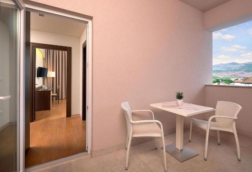 سوئیت با بالکن, Medjugorje Hotel & Spa
