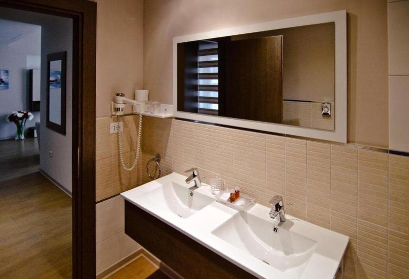 سوئیت با بالکن, Medjugorje Hotel & Spa