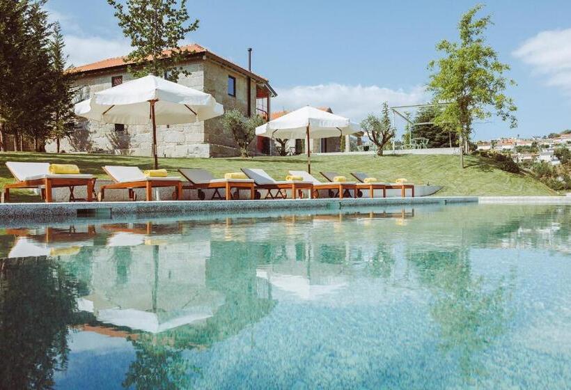 استودیوی استاندارد, Oliveiras Village — Agroturismo