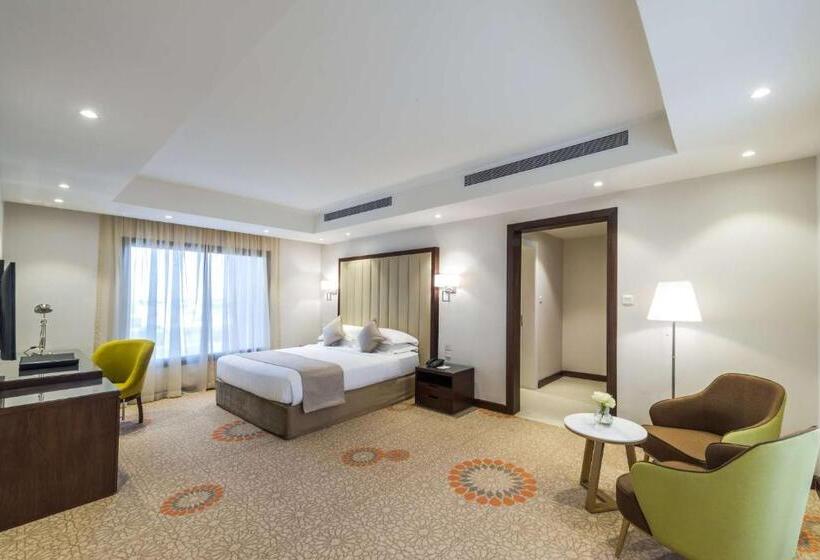 سوئیت پرزیدنت, Best Western Plus Al Qurayyat City Center