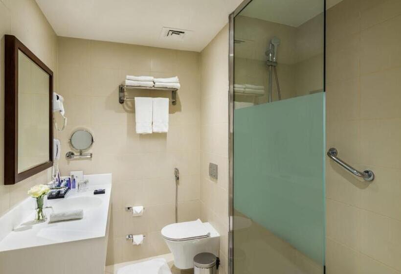 سوئیت پریمیوم, Best Western Plus Al Qurayyat City Center