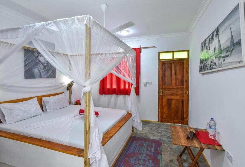 اتاق استاندارد با بالکن, Vinney S Lodge