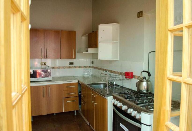 Номер Стандарт Совместная Ванная, Hostal Alabalti