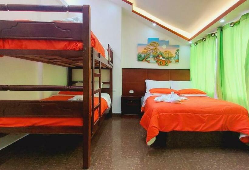 Четырехместный Номер Стандарт, Hostal La Siesta