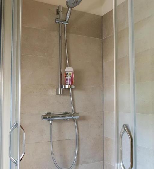 Номер Стандарт, B&b El Tyu