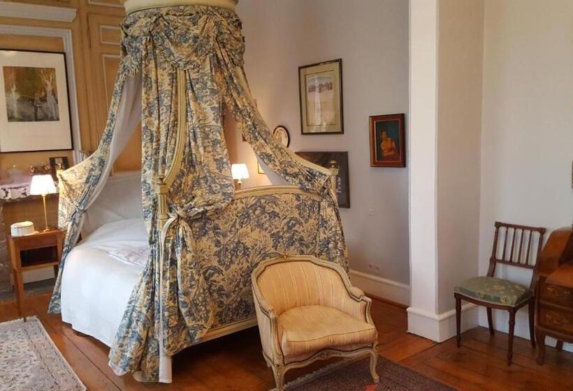Полулюкс, Manoir De La Peylouse