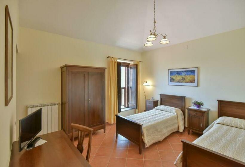 Номер Стандарт, Agriturismo L Antico Casolare
