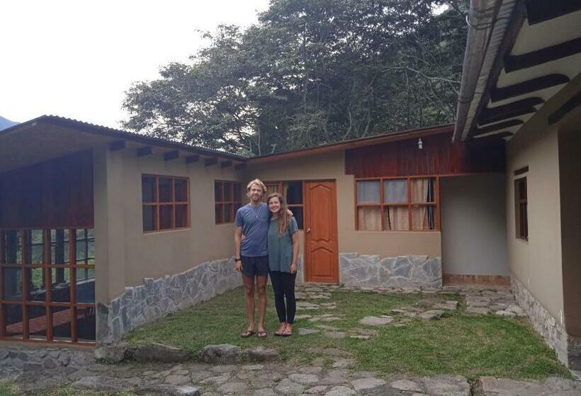 חדר סטנדרט לשלושה, Lia B&b Lucmabamba