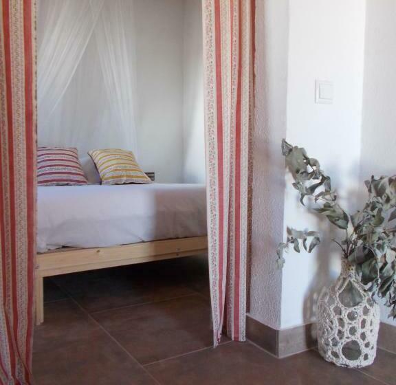 스위트, Casas De Campo De Vale De Junco