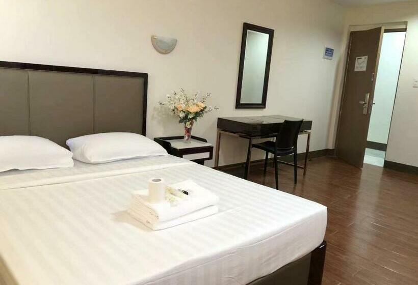 اتاق لوکس, Meaco Royal Hotel  Aparri