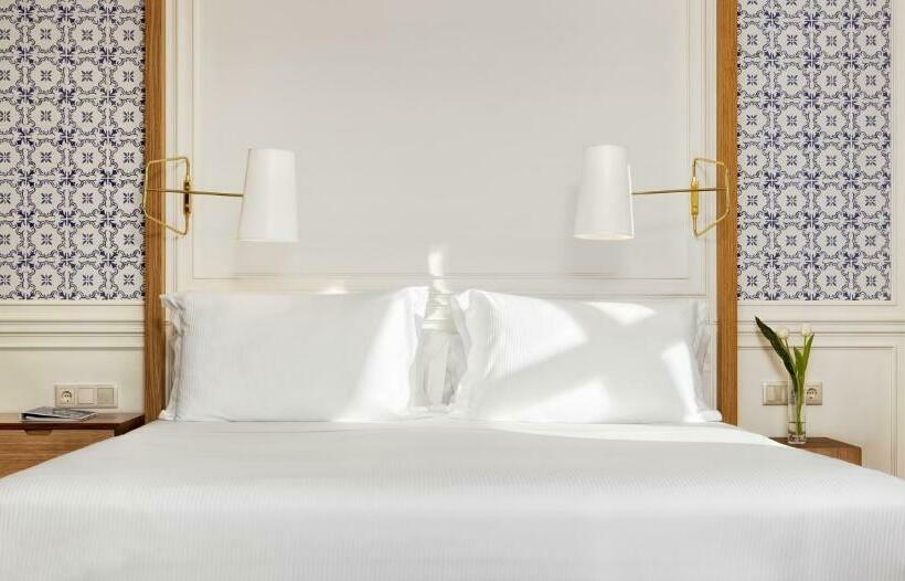 Quarto Estandar, H10 Duque De Loule