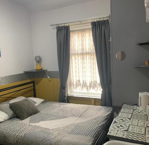 Quarto Superior Individual, Hornby Villa B&b Couples & Families Only Central Location