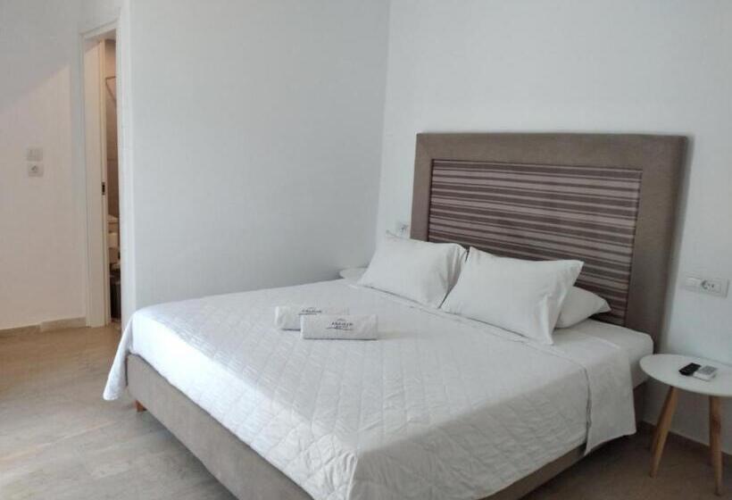 Chambre Basic, Anamar Santorini
