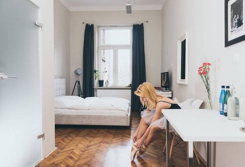 اتاق لوکس, Novumhouse   Straszewskiego