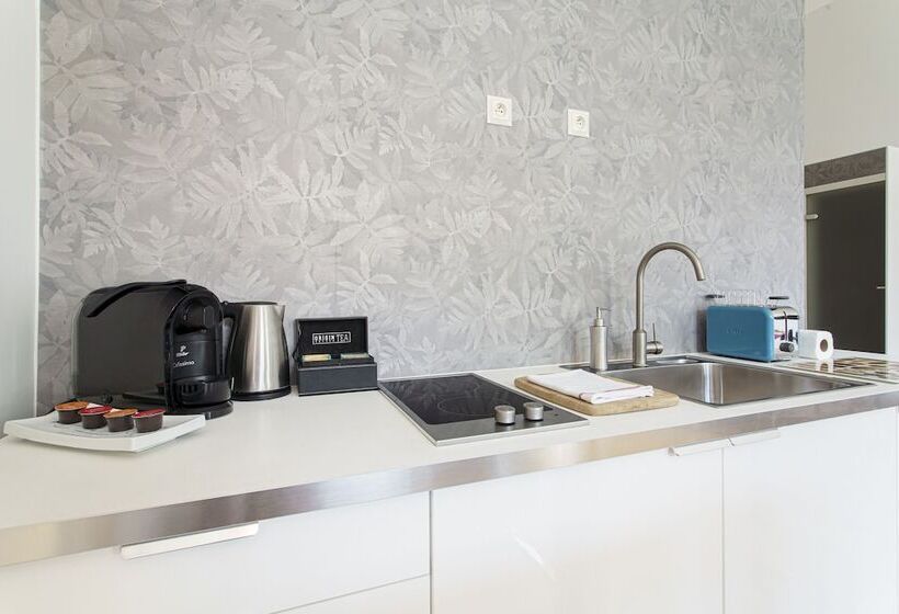استودیوی استاندارد, Novumhouse   Straszewskiego