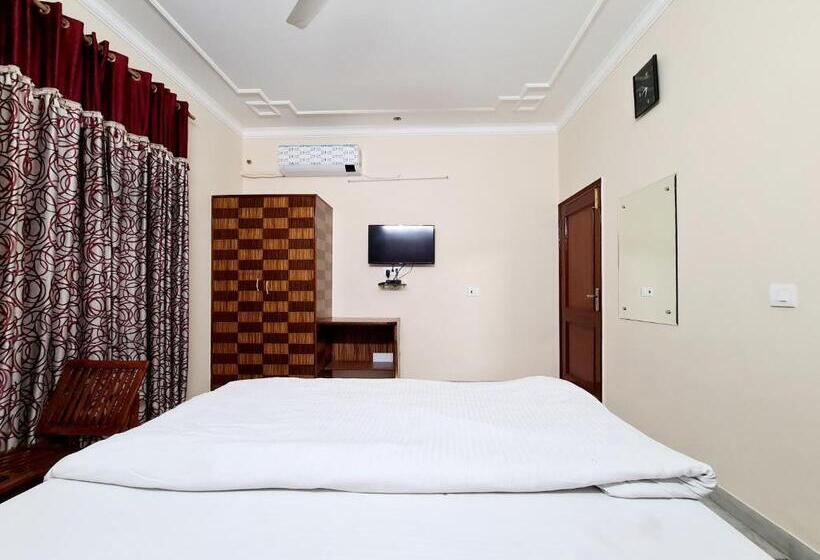 اتاق لوکس, The Kings Residency