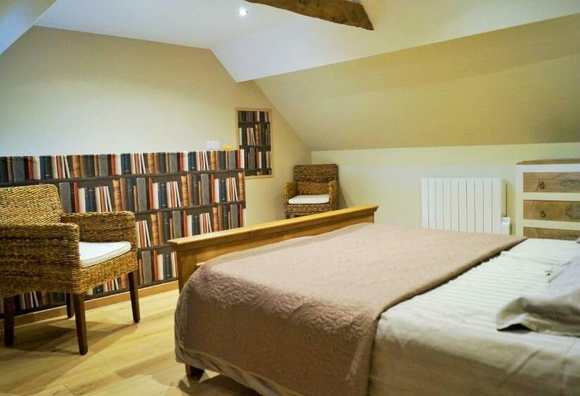 Семейный Номер Вид на Сад, Les Chambres De Saint Hilaire