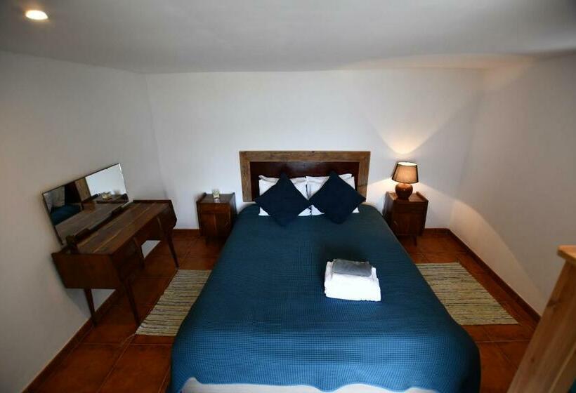 اتاق استاندارد, Caldeira Guesthouse