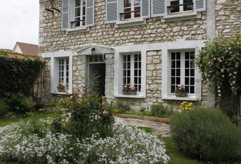 Номер Стандарт Совместная Ванная, Avenue Du Château