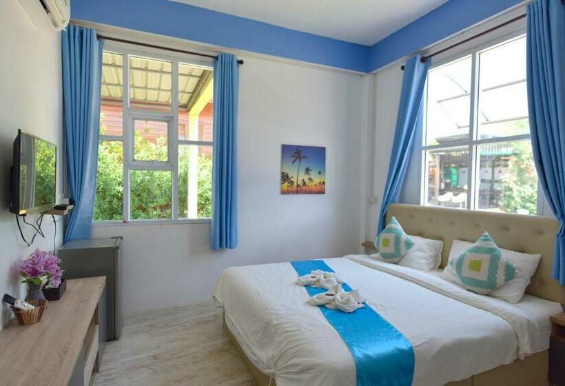 스탠다드 룸 킹사이즈 침대, Chomduen Phu Kao Resort