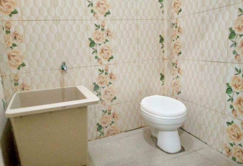 Номер Стандарт Совместная Ванная, Deeva Homestay Syariah Redpartner