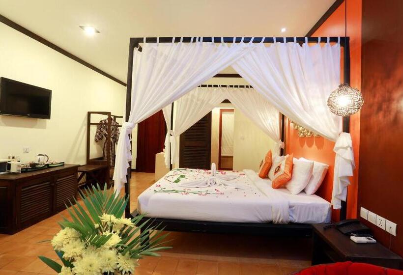 小室, Residence Indochine D'angkor