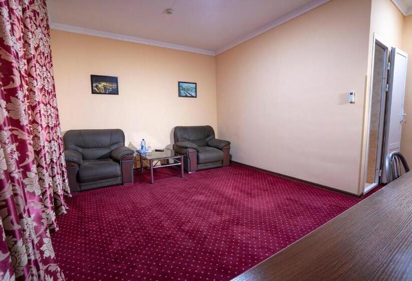 Люкс, Rohat Hotel Chilonzor