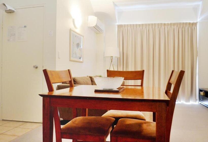 Апартаменты 1 Спальня с Балконом, Spring Hill Mews Apartments