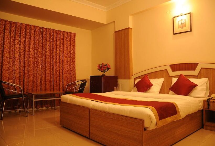 标准间, Srinidhi Residency