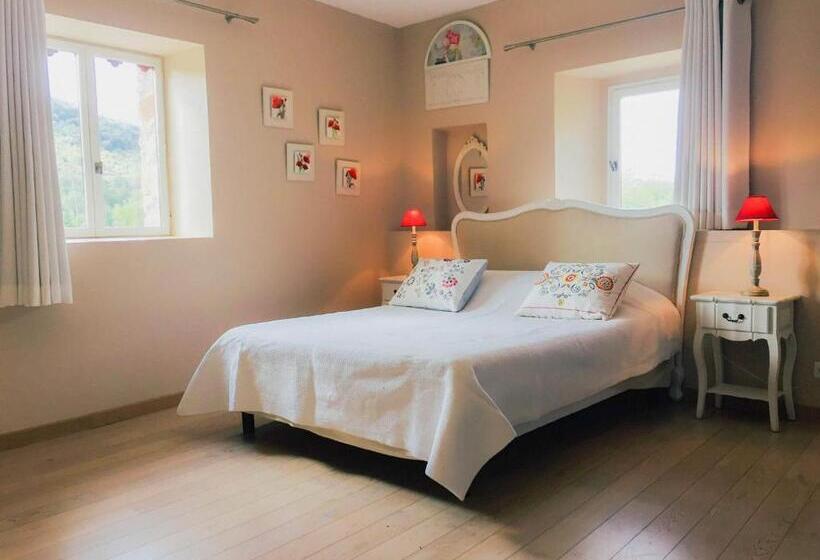 Четырехместный Номер Deluxe, Domaine De Rochebelle