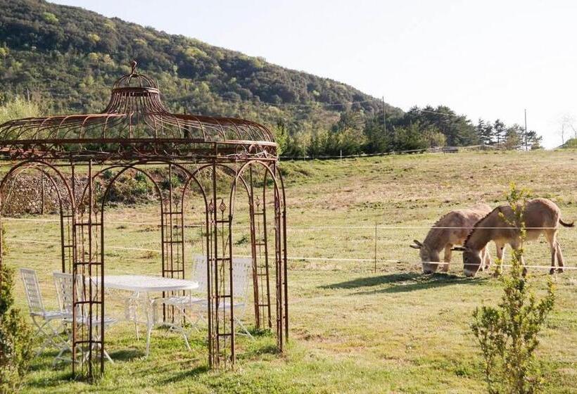 Дом 1 Спальня, Domaine De Rochebelle