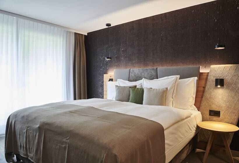 Quarto Estandar, Matthiol Boutique