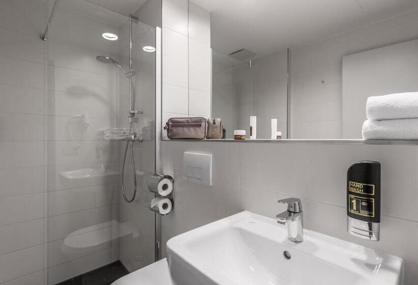 Quarto Estandar Individual, Serways Hotel Bruchsal West