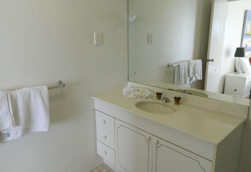 Апартаменты 4 Спальни, Royal Palm Resort On The Beach