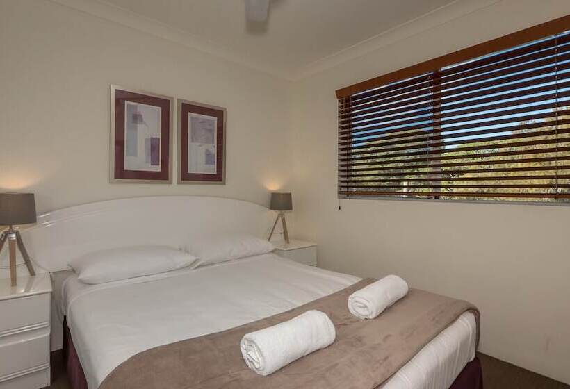 침실 3개 아파트, Sanctuary Lake Apartments